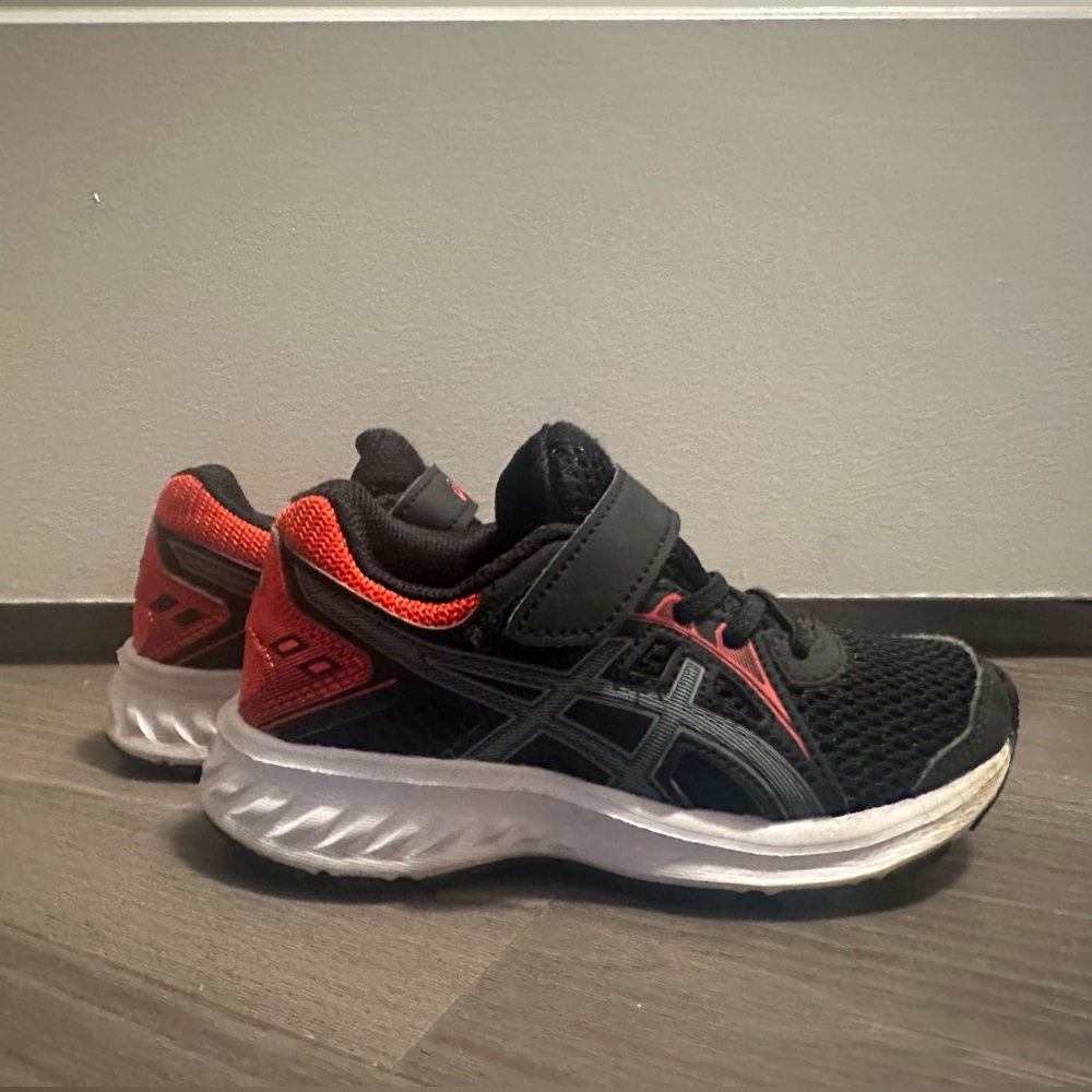 Kids ASICS
